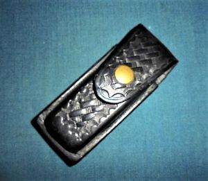 SMITH & WESSON 109W FOLDING KNIFE S/N 0674