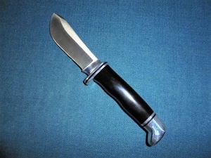 VINTAGE BUCK 103 SKINNING KNIFE S/N 0370