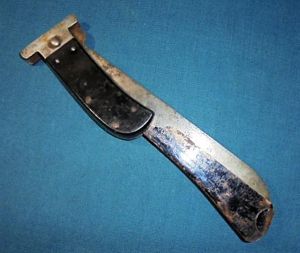 WW11 US FOLDING MACHETE S/N 0338