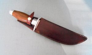 UNMARKED BOWIE KNIFE S/N659