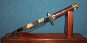 Quality Unmarked Bowie Knife S/n 02943