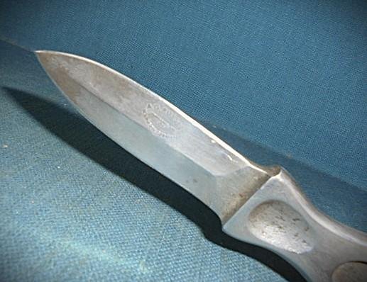 Rare Damascus A.G. Russell Stinger S/n 02980 — image 5