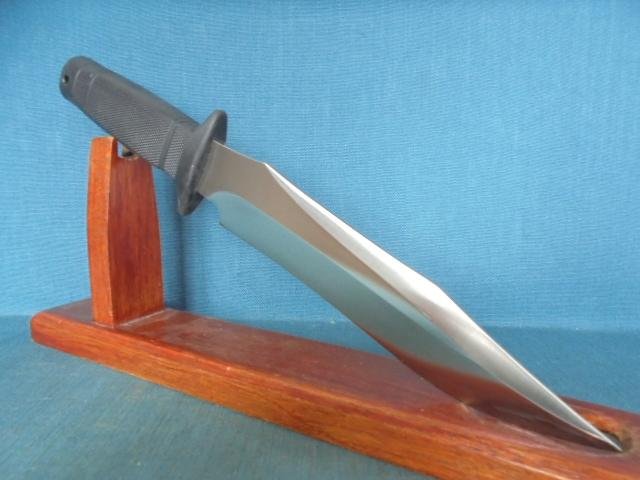 Rare SOG Tigershark Knife S/n 02984 — image 4