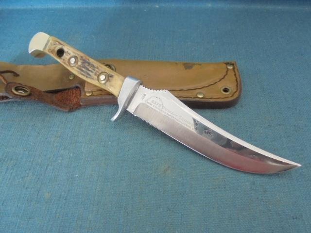 Scarce 1981 Dated Puma Skinning Knife S/n 02994 — image 3