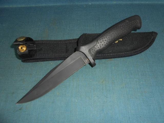 1994 Dated Buck 650 Nighthawk Knife S/n 02989 — image 4