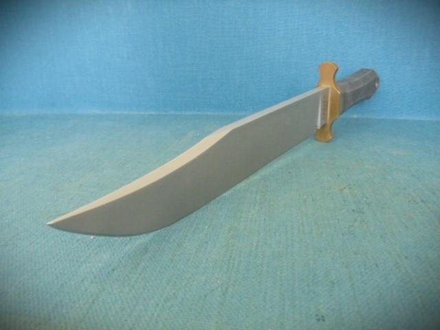 Scarce Gerber Bowie Knife S/n 02999 — image 10