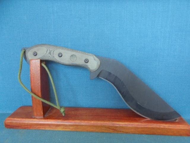 Tops Kukuri 7 Knife S/n 03001 — image 3