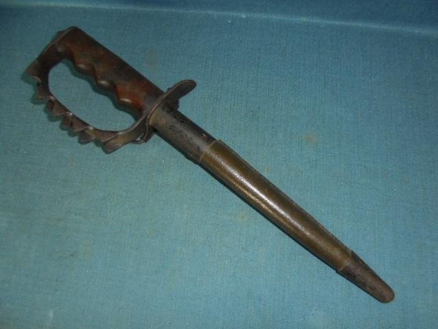 Rare WW1 U.S 1917 Knuckle Knife S/n 03011 — image 2