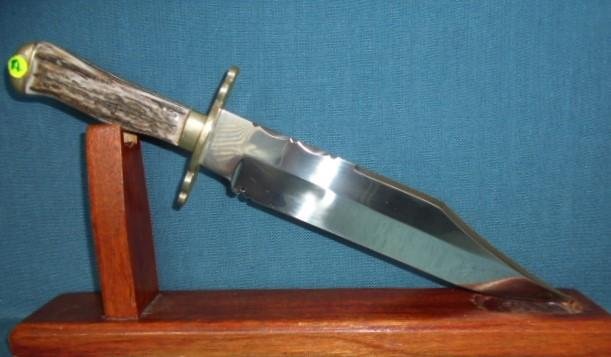 Large J.E.Middleton Bowie Knife S/n 03024 — image 2