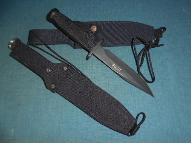 Two Aitor Knives S/n 03026 — image 2