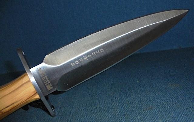 Joker Colmillo Hunting Knife S/n 03025 — image 5