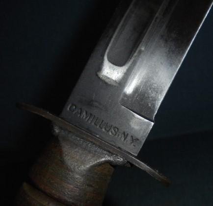 WW11 U.S. Navy Mark 11 Fighting Knife S/n 03033 — image 4