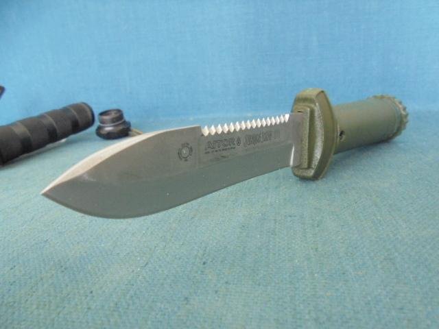 Two Aitor Jungle Knives S/n 03039 — image 9