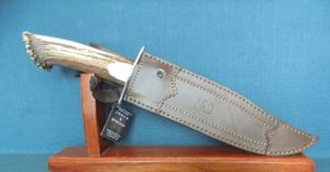 Large Joker Bowie Knife S/n 03044