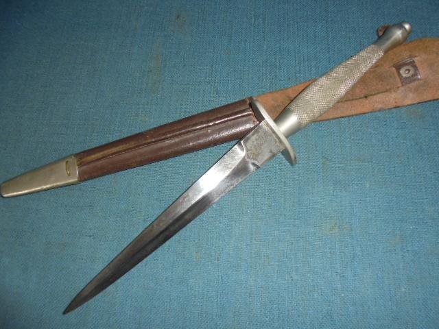 Very Rare 1st Pattern F-S Commando Knife S/n 03063 — image 2