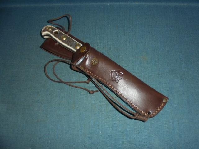 Mint Condition Puma White Hunter Knife S/n 03069 — image 10