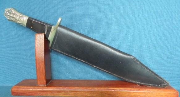 Large J.E.Middleton Bowie Knife S/n 03067 — image 9