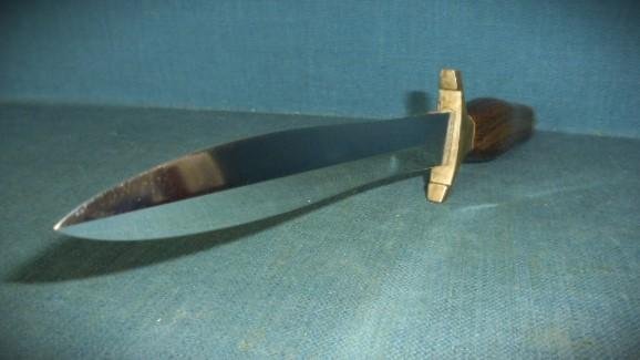 Vintage Deluxe Gerber MK11 Knife S/n 03089 — image 8