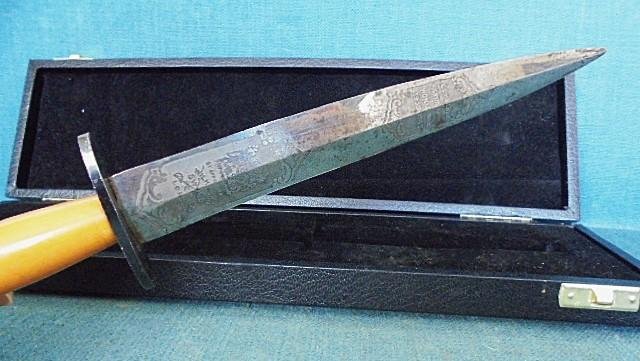 Very Rare Tom Beasley Commando Knife S/n 03092 — image 9