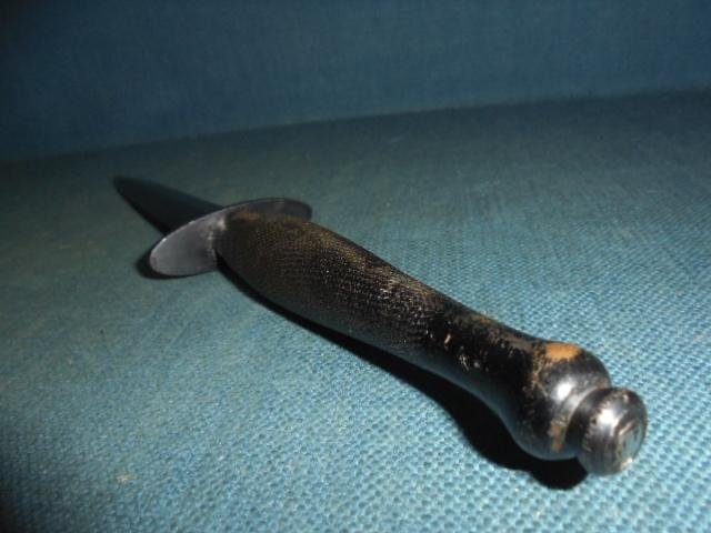 WW11 2nd Pattern Commando Knife S/n 03091 — image 3