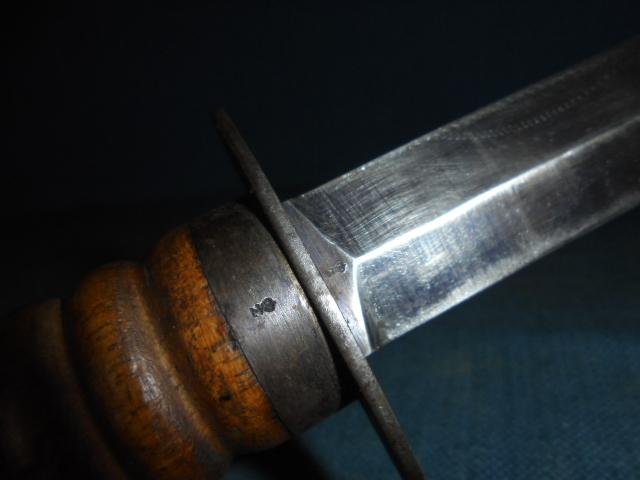 Scarce WW1 Dutch M1917 Stormdolk Fighting Knife S/n 03108 — image 6