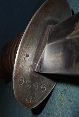 Scarce WW1 Dutch M1917 Stormdolk Fighting Knife S/n 03108 — image 8