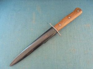 WW11 German Luftwaffe Fighting Knife S/n 03104