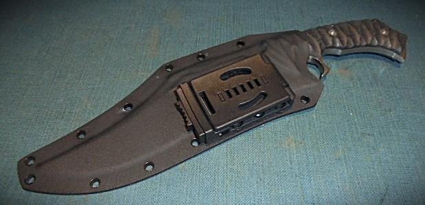 Large Shade Wild Eagle Knife S/n 03135 — image 9