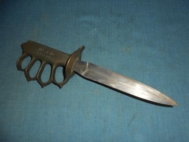 Very Rare WW1 U.S 1918 Fighting Knife S/n 03160 — image 3
