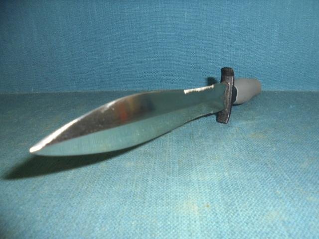 Rare 1976 Dated Gerber MK11 Survival Knife S/n 03159 — image 5