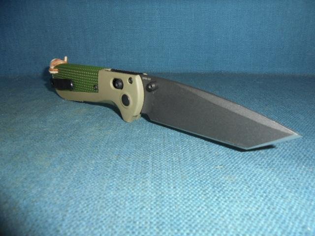 Benchmade Redoubt Folder S/n 03167 — image 5