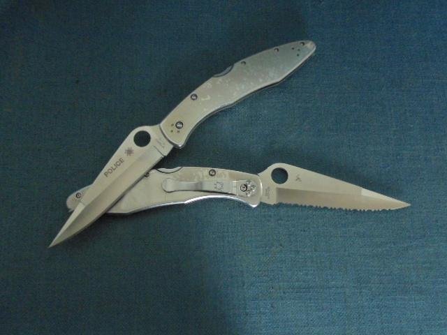 Two Spyderco Police Model Knives S/n 03164 — image 3