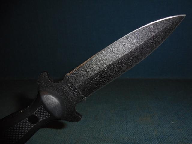 Vintage Camillus Boot Knife S/n 03195 — image 5