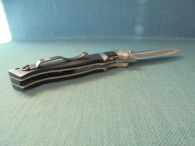 Spyderco Vallotton Sub-Hilt Folder S/n 03201 — image 5