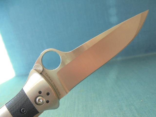 Spyderco Vallotton Sub-Hilt Folder S/n 03201 — image 6