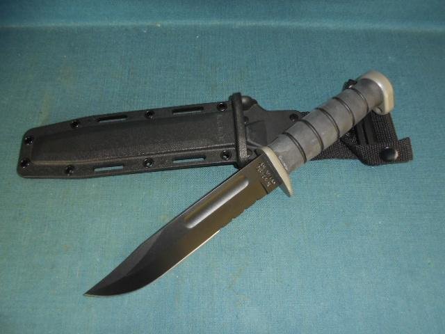 Ka-Bar D2 Extreme Combat Knife S/n 03239 — image 2