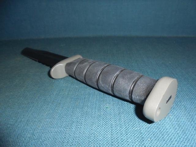 Ka-Bar D2 Extreme Combat Knife S/n 03239 — image 6