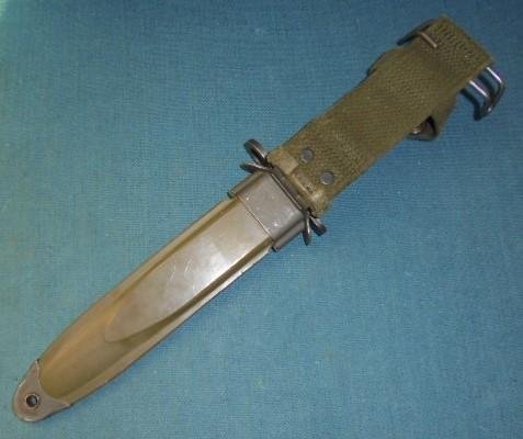 Rare U.S. M4 Bayonet with Rubber Grip S/n 03260 — image 2