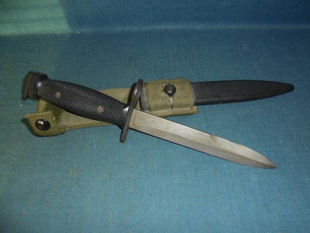 Scarce Canadian C7 Bayonet by Nella S/n 03259 — image 3