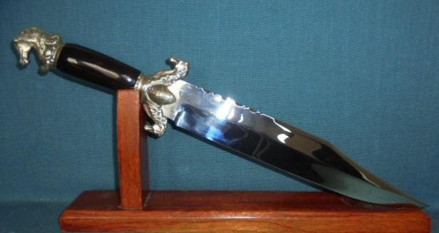 Huge J.E.Middleton Bowie Knife S/n 03272 — image 4