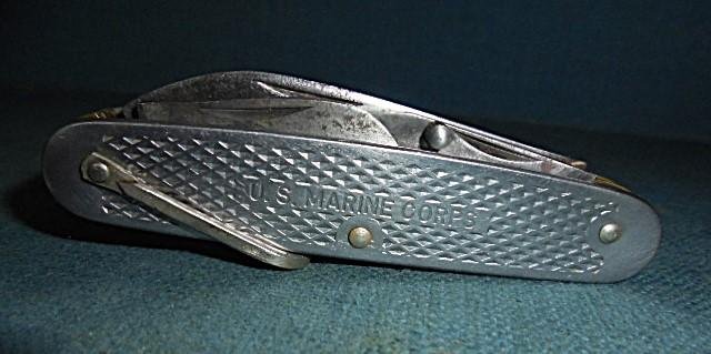 WW11 U.S.M.C. 4 Bladed Utility Knife S/n 03277 — image 8