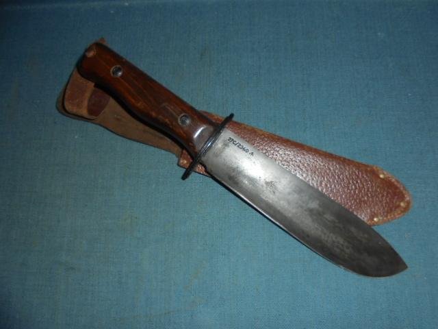1960s Type D Survival Knife by Rodgers S/n 03283 — image 2
