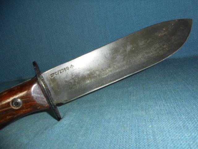 1960s Type D Survival Knife by Rodgers S/n 03283 — image 4