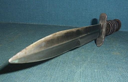 WW11 U.S. M3 FIGHTING KNIFE by Camillus S/n 03293 — image 9