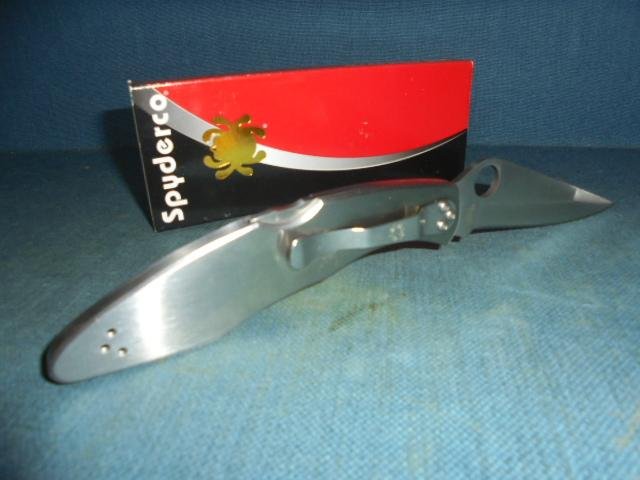 SPYDERCO POLICE MODEL 4 KNIFE S/n 03292 — image 3