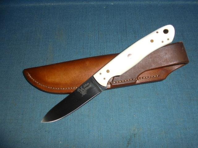 Alan Wood Custom Knife S/n 03296 — image 3