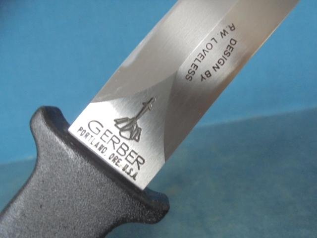 Early Gerber Guardian 1 Knife with Display Stand S/n 03313 — image 5
