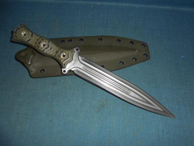 Very Rare Busse FMV8 Combat Knife S/n 03317 — image 2