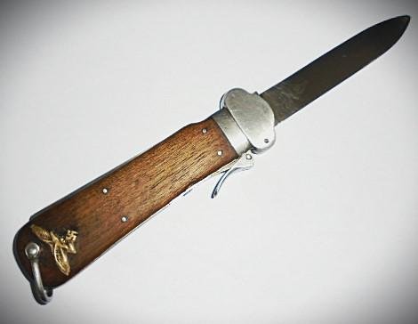 Two WW11 German Gravity Knives S/n 03320 — image 8