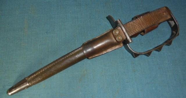 Rare WW1 U.S 1917 Knuckle Knife S/n 03347 — image 2